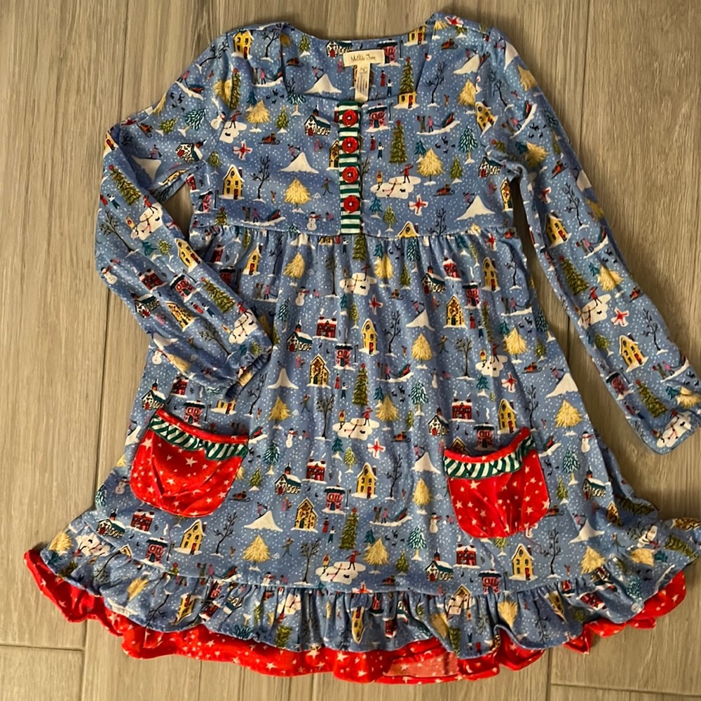 Matilda Jane winter wonderland nightgown size 8